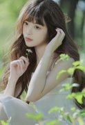 <b>操纵职务便当为他人正在营、项目承揽、矿权审</b>